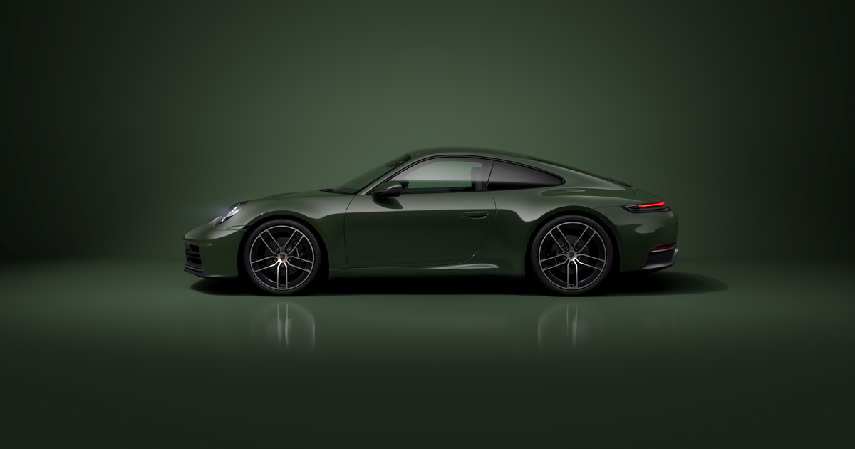 the-porsche-911-in-underberggreen-porsche-paint-to-sample